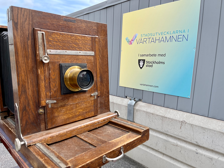Invigning av fotoutställning i Värtahamnen