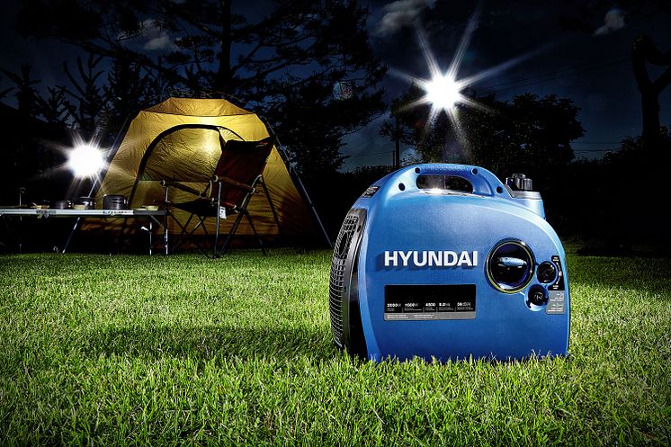 Hyundai Stromgenerator HY 2000Si D im Outdoorbereich