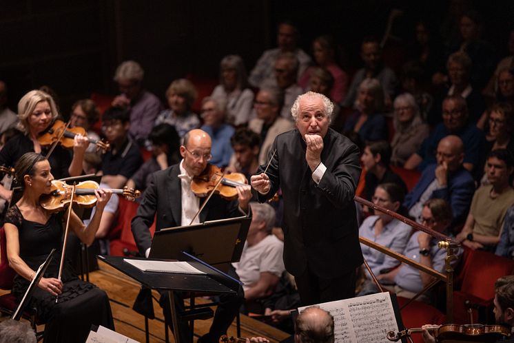 Manfred Honeck och Janine Jansen