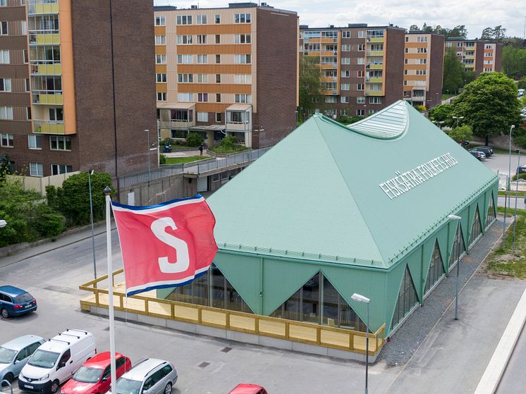 Fisksätra Folkets Hus Exteriört (4).JPG