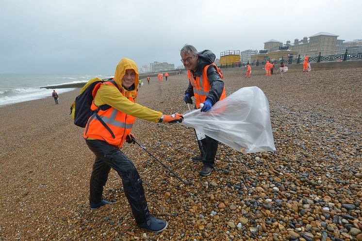 Gales of laughter - but with a serious message - GTR's Brighton & Hove beach clean 2023