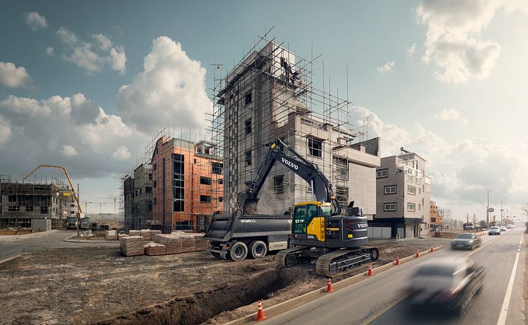 Volvo ECR235E på arbetsplats