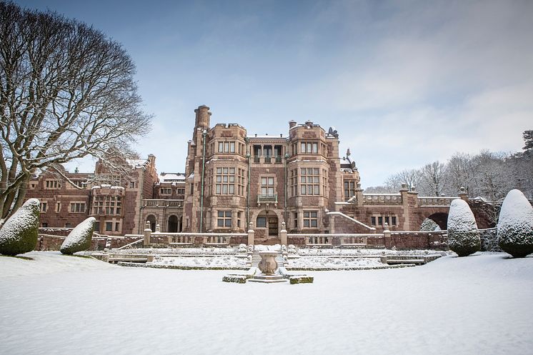 Tjolöholms Slott klätt i snö