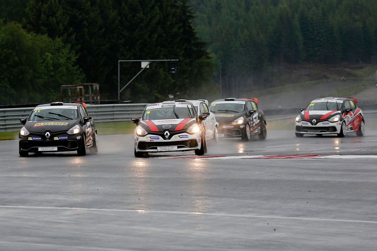 NEZ Clio Cup, race 2 Rudskogen. Foto: Racefoto