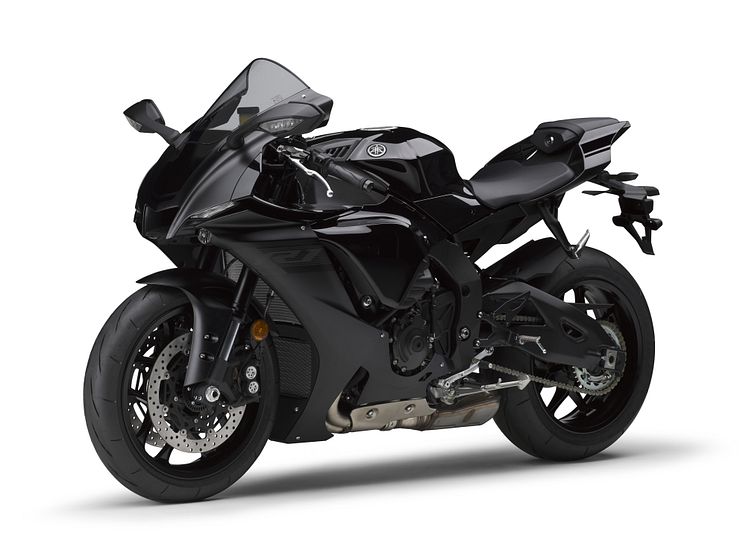 2019071704_008xx_YZF-R1_Black_metallic_X_4_4000