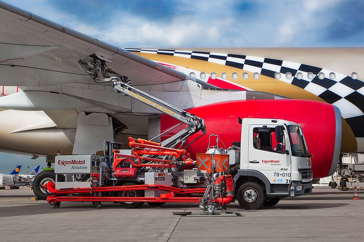 Cavotec fuelling arm Frankfurt Airport