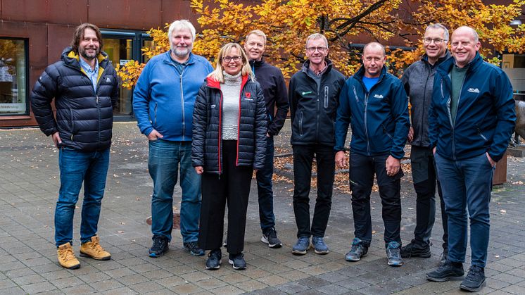 01 Nytt fjøs kontraktskriving Foto Turi Nordengen1500