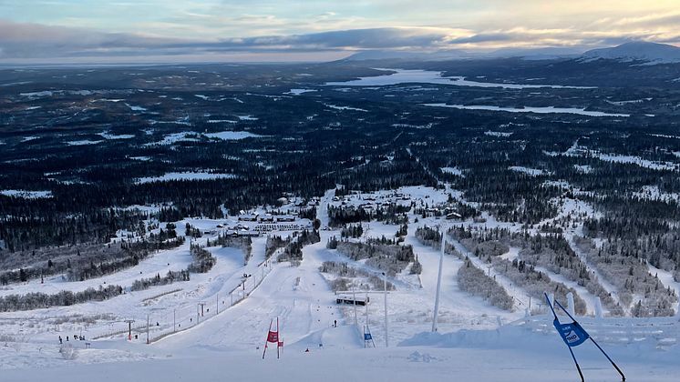 Trillevallen-tävlingsbacken-foto-OlleCollberg-SSF.jpg
