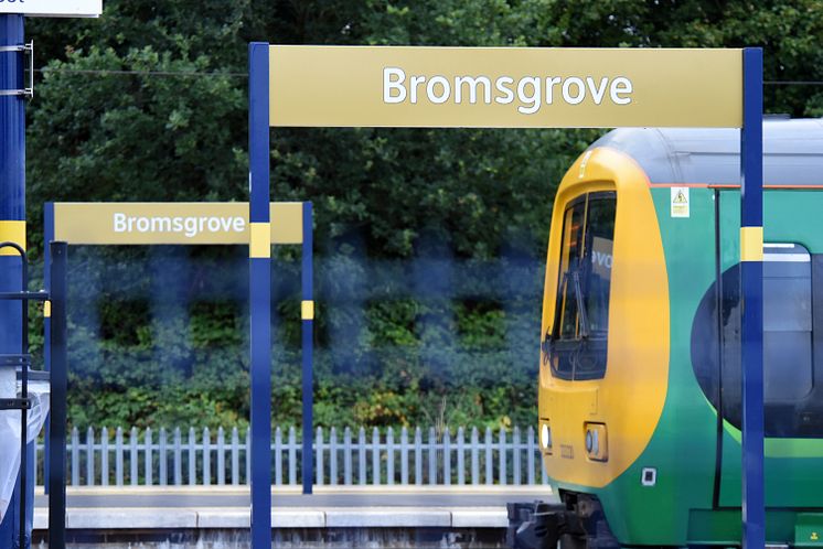 Bromsgrove electric trains