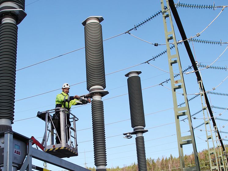 Eitech arbetar med det mesta inom el- och kontrollutrustningar upp till 400 kV