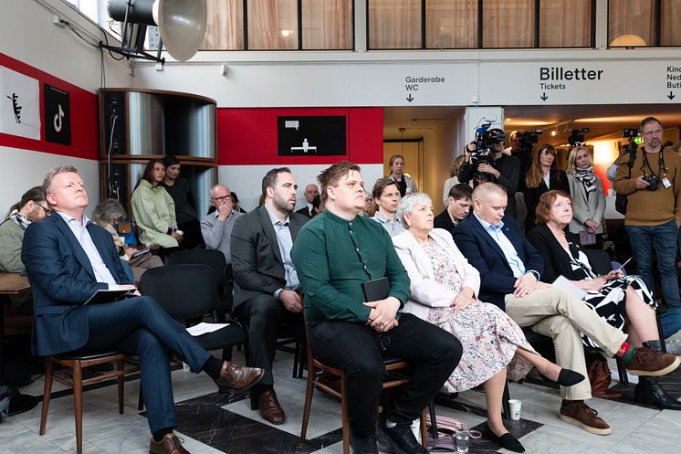Fullsat satt på Kunstnernes Hus