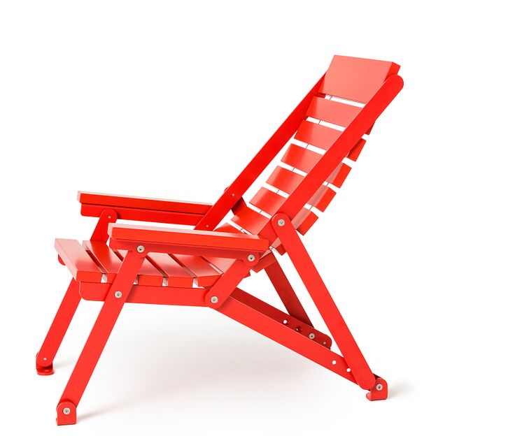 Loj Sunchair, design Thomas Bernstrand 