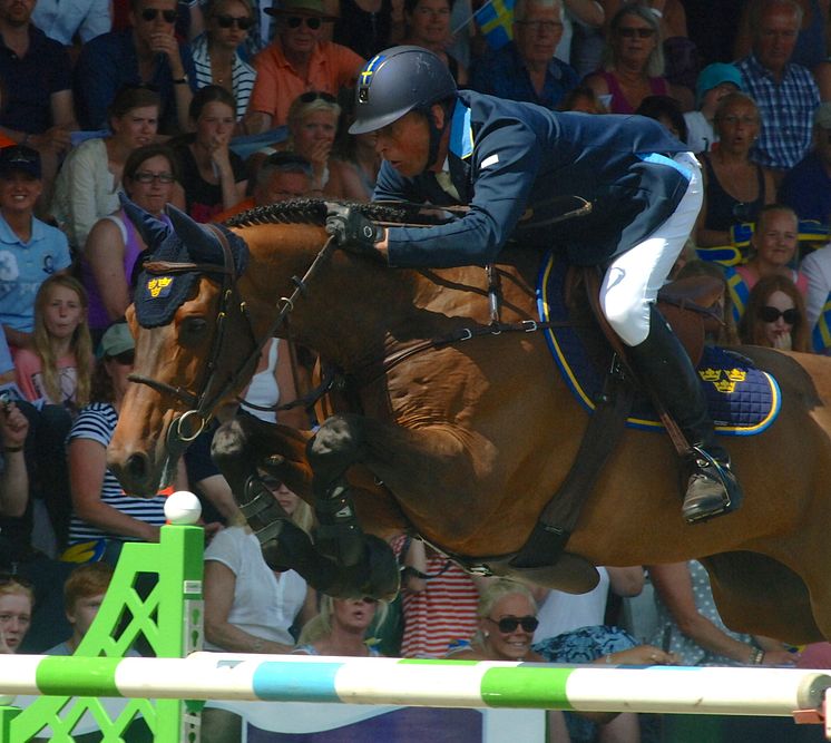 OS-ekipaget Jens Fredricson – Lunatic tävlar i hopp-SM i Borås.