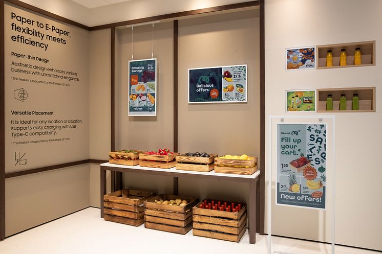 Samsung-TVs-and-Displays-Color-E-Paper-AI-Signage-SmartThings-Pro-ISE-2025_dl2-Final.jpg