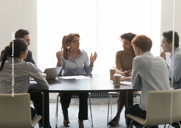 stress_im_amt_burnout_bedroht_effizienz_des_ganzen_teams