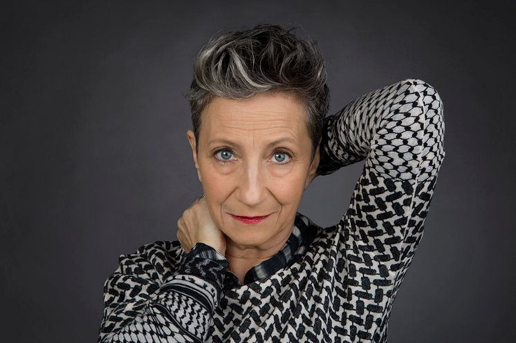 Portræt af Ina-Miriam Rosenbaum, af fotograf Ida Wang