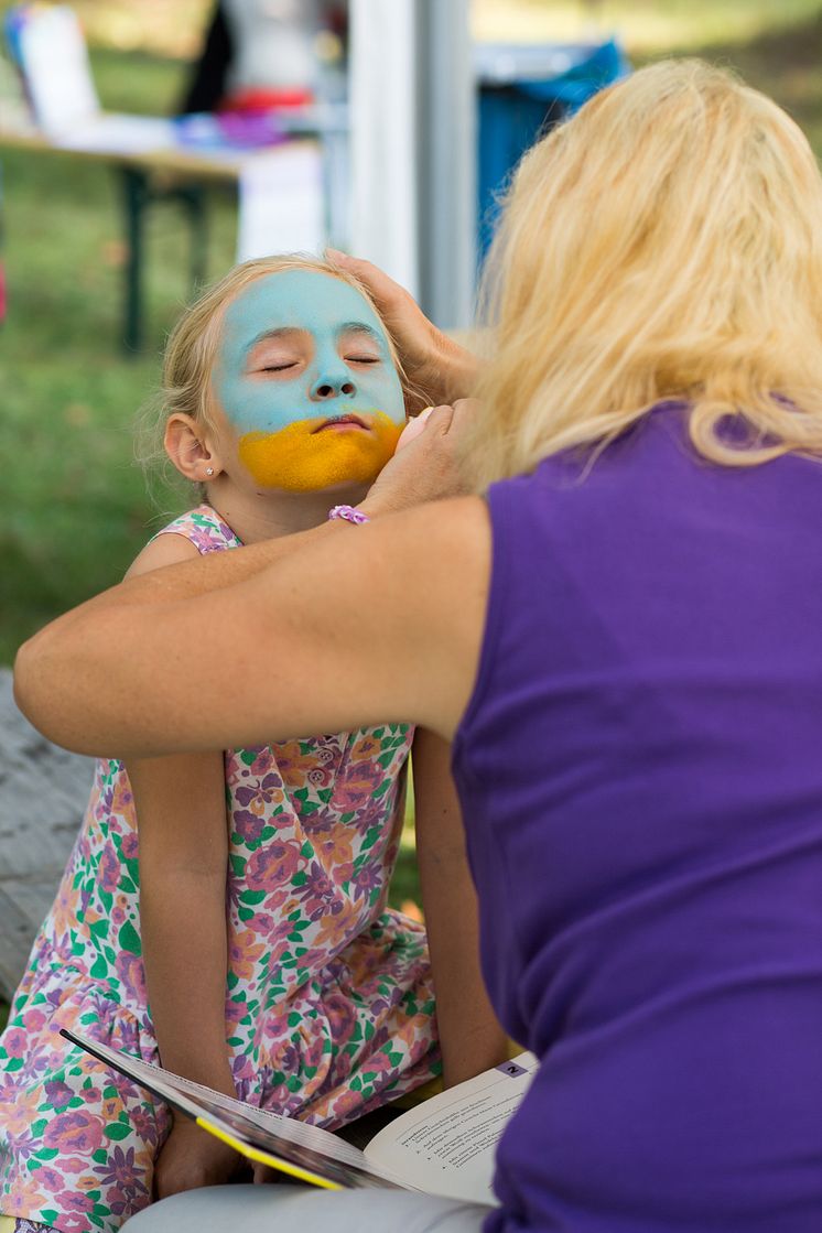 Tag der offenen Tür im Kinderhospiz: Bärenherz-Sommerfest lockt 1.000 Besucher in den Kees’schen Park