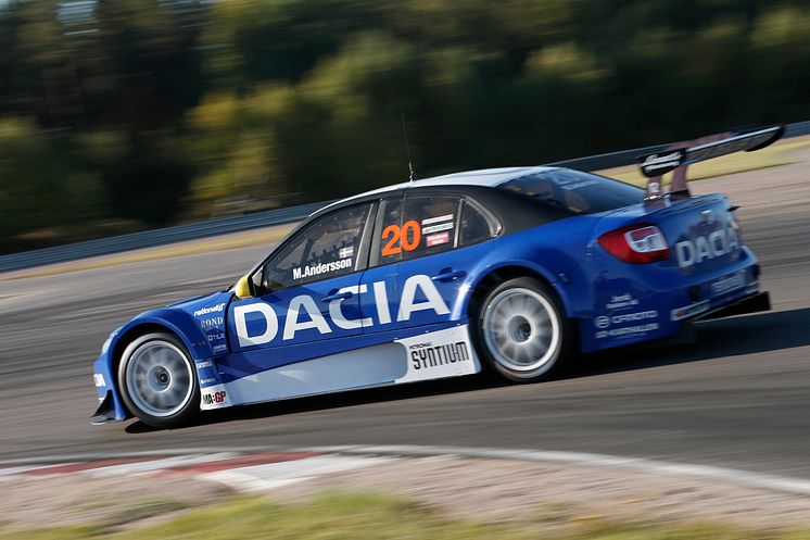 Dacia Dealer Team 01.jpg