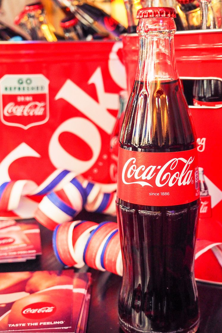 Coca-Cola sopii maustettujen ja paistettujen  mutta myös aasialaisen ruuan kaveriksi