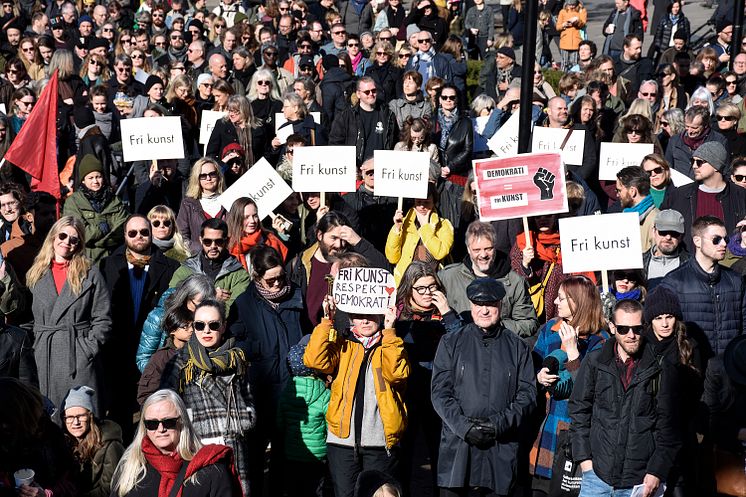 Forsvar kunstnerisk ytringsfrihet – solidaritet med kunstnerne