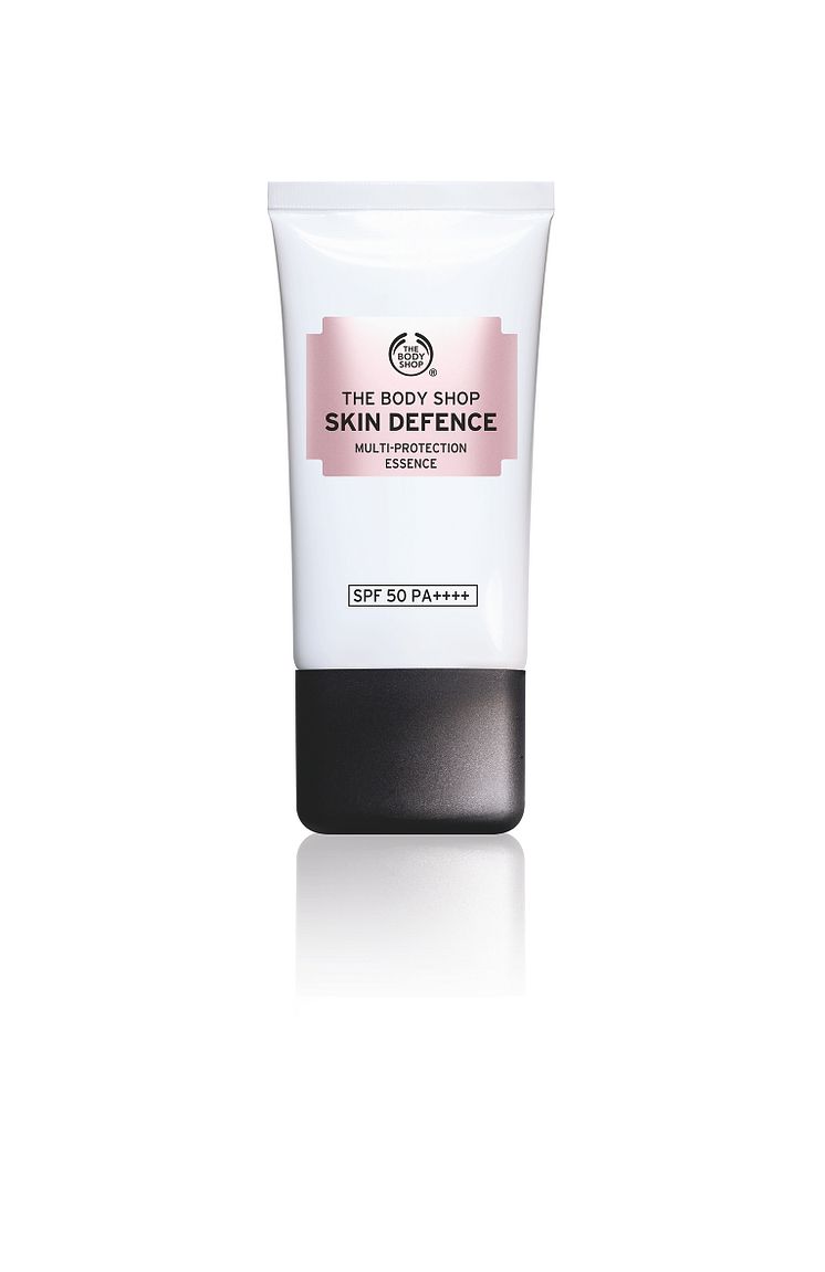 Skin-Defence Multi-Protection Essence SPF50 PA++++