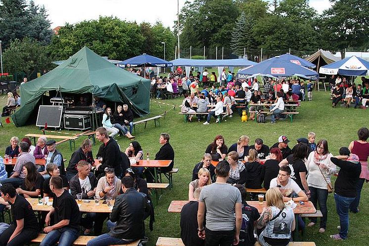 Fussballfest der guten Tat in Rötha