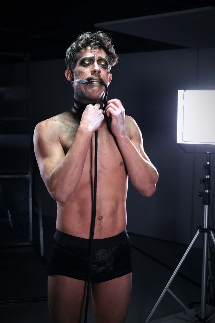 08_HowFarAreYouWillingToBend