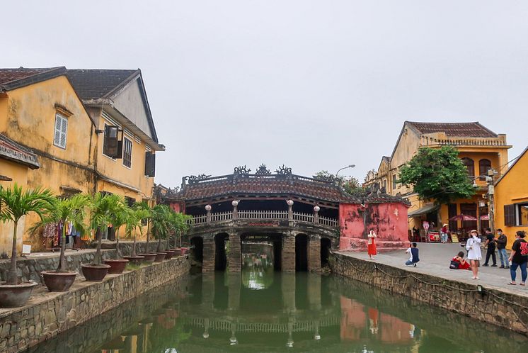 Cau Chau Pagoda