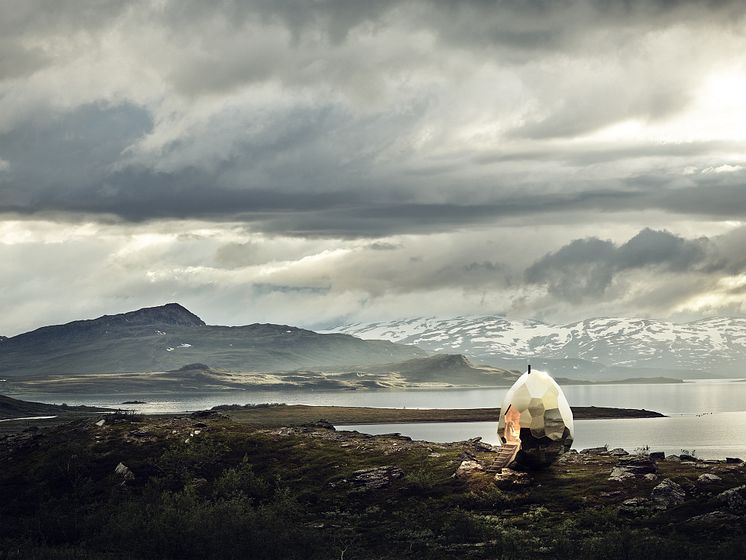 Solar Egg - mitt i naturen