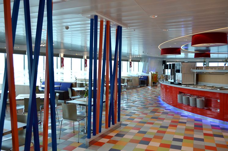 Restaurant auf Scandlines' neuer Hybridfähre "Berlin"