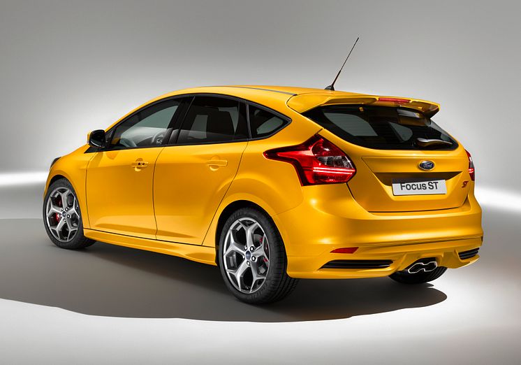 Ford Focus ST 5dr - bild 2