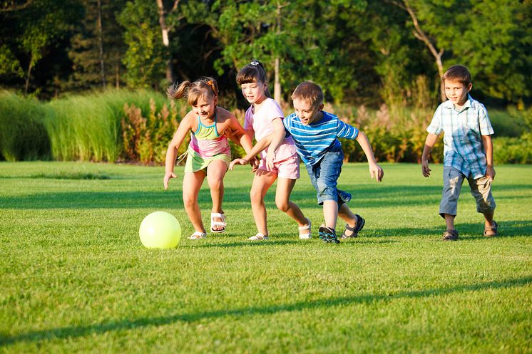 kids Credit-anatols  Stock photo ID-106542983 Upload date-August 24, 2010