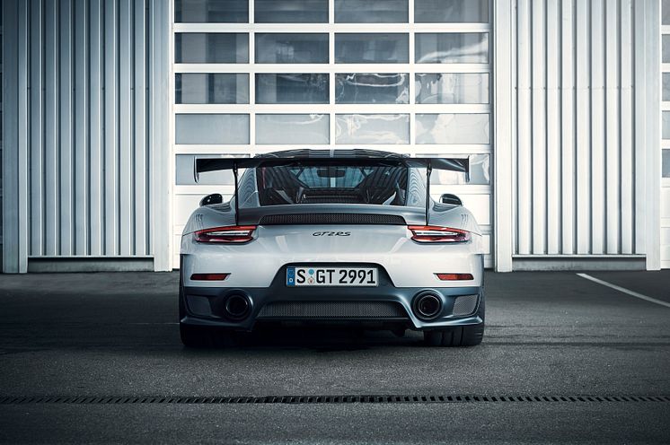 Porsche 911 GT2 RS