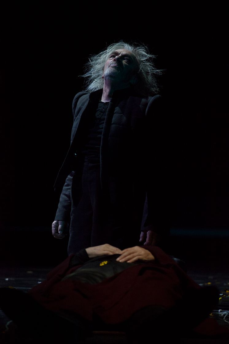 Faust am Goetheanum: ‹Faust 2›, V. Akt: Grablegung