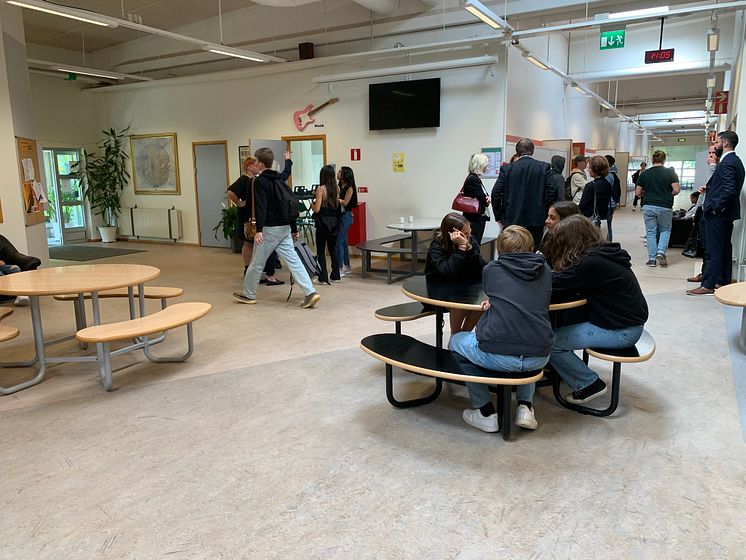 Ministerbesök på Källebergsskolan i Eslöv
