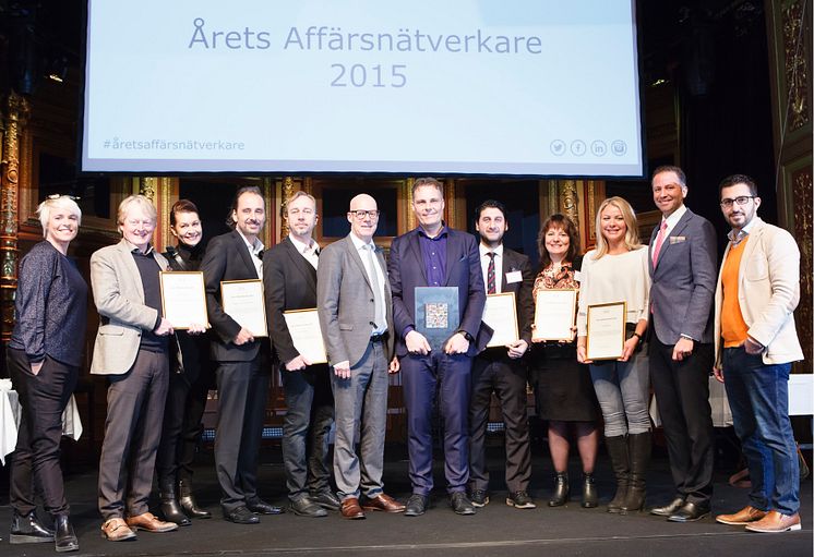 Vinnare Årets Affärsnätverkare 2015 Ola Serneke tillsammans med juryn och de nominerade