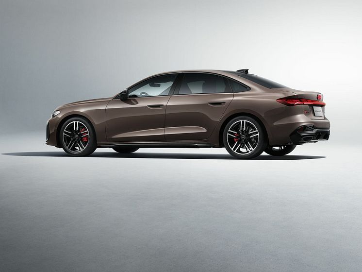 Audi A5L (China only)