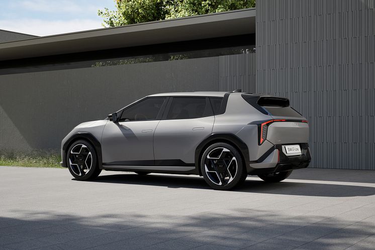 kia-ev4-hatchback-gtl-ext-static-print-3600x2400-1.jpg