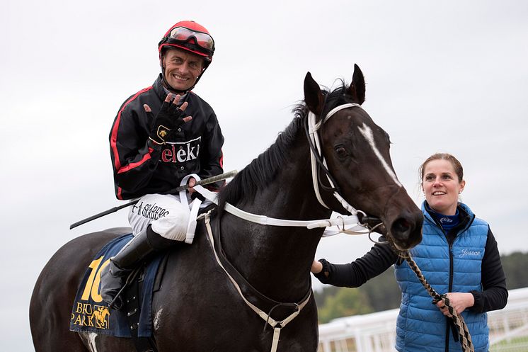 Filia Kalejs och Per-Anders Gråberg på Bro Park 10 oktober 2018