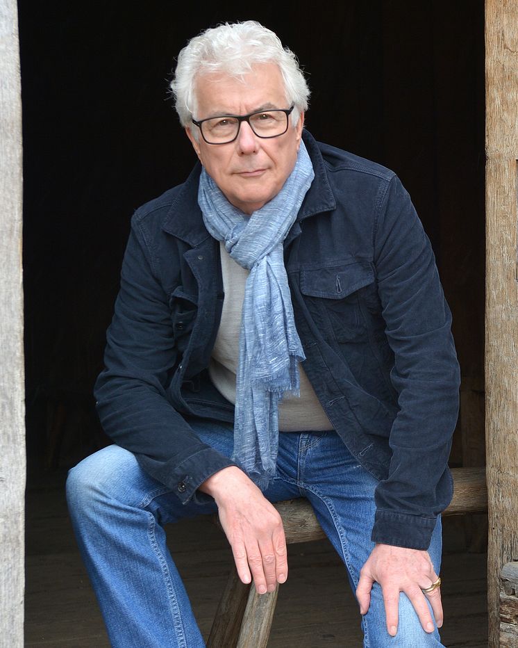 Ken Follett Author Photo - Credit Olivier Favre and West Stow Anglo-Saxon Village.jpg_dca5fe45-2f22-490d-8d98-f0d2c761f207.jpeg