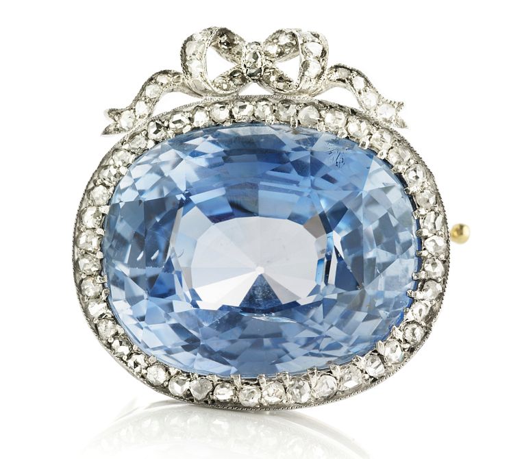 Russisk Fabergé safir- og diamantbroche