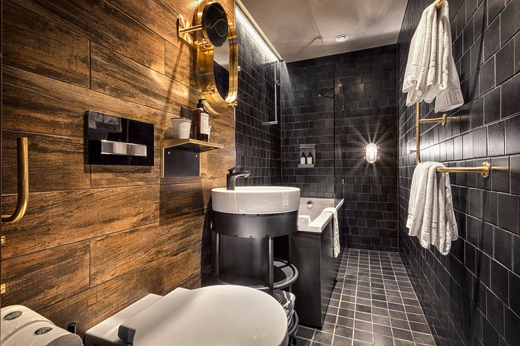 "Mystique" bathroom at Stora Hotellet Umeå by Stylt Trampoli, winner of Best Newcomer at the 2014 World Boutique Hotel Awards