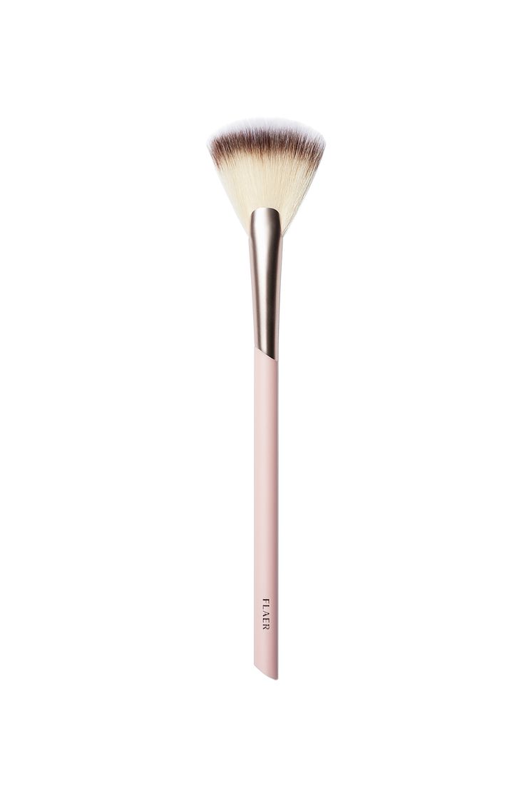 FLAER 208 Highlighter Fan Brush