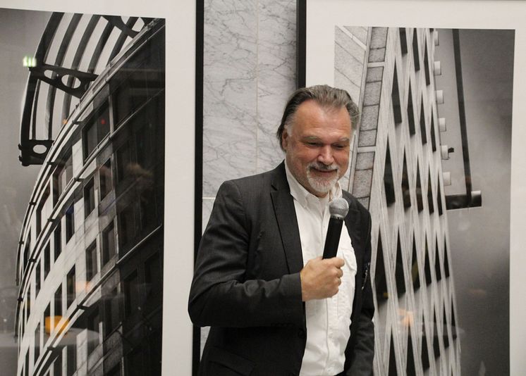 Vernissage Vertical_Horst Hamann_1