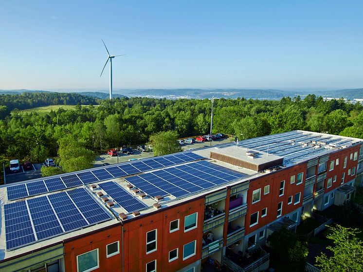 Solceller på tak i Gårdsten