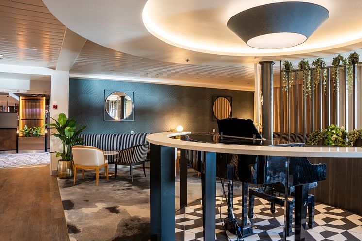 Tallink_Silja_Baltic_Princess_Interieur (17).jpg