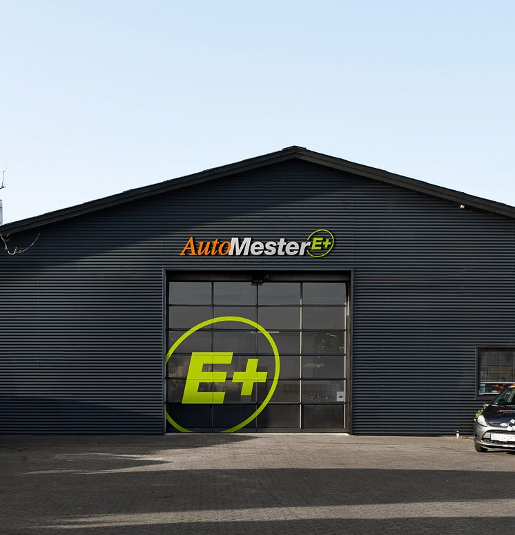 AutoMester E+ facade