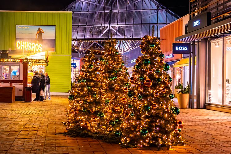 Hede Fashion Outlet jul 5.jpg