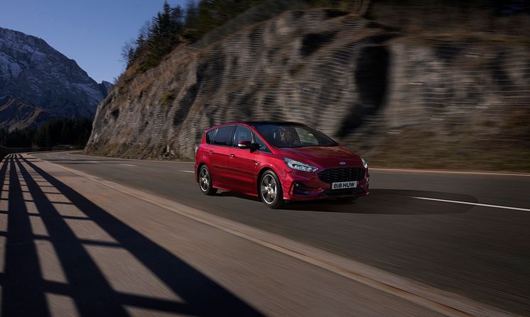 Ford S-MAX Galaxy Hybrid 2021