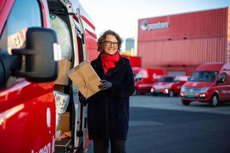 Tone, Filipstad med nye elbiler